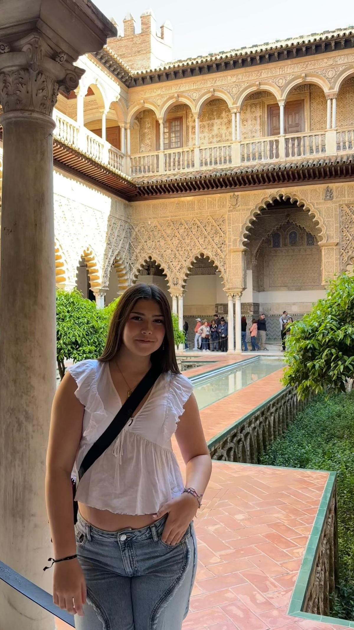 Lucía, alumna de 4º ESO y miembro del grupo de Jóvenes del Amor de Dios (JADD.)