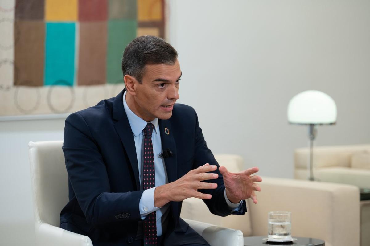 El presidente del Gobierno, Pedro SÃ¡nchez, durante una entrevista a La Sexta en el Palacio de la Moncloa, a 19 de septiembre de 2020.