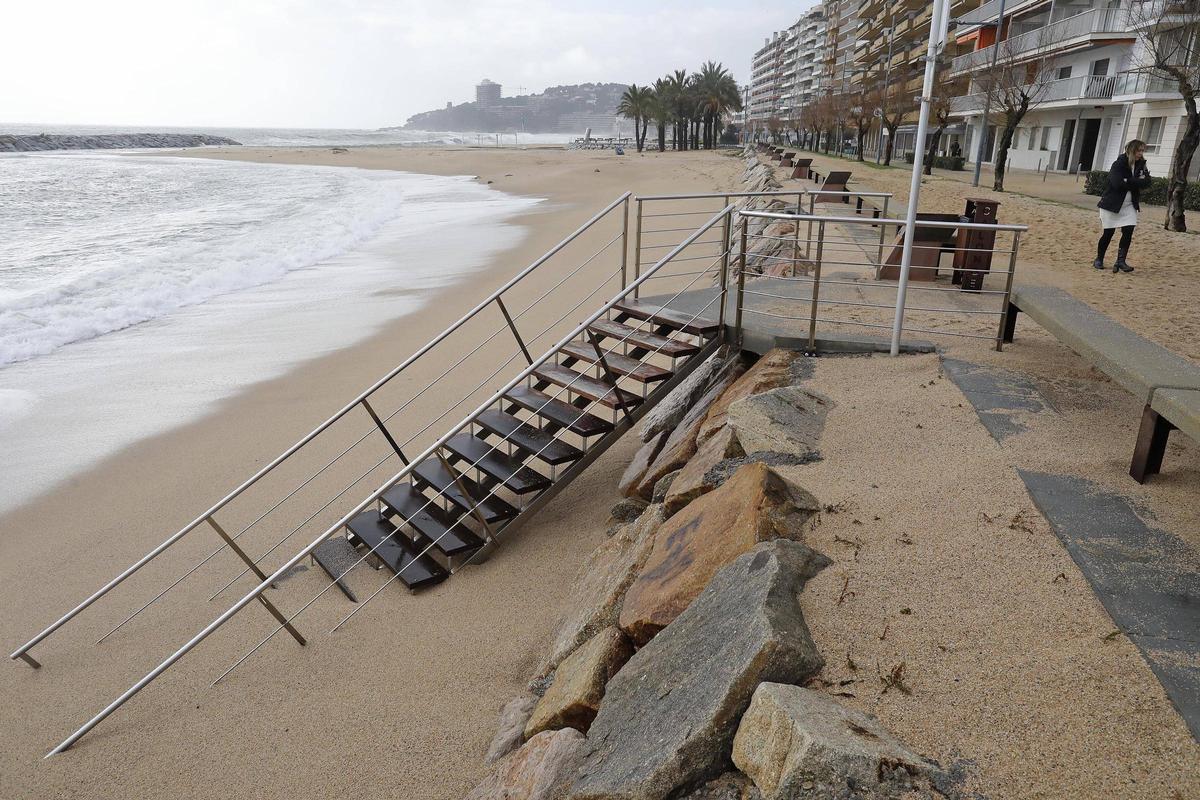 Les fotografies de l'endemà de la llevantada Harry a les comarques gironines Les fotografies de l'endemà de la llevantada Harry a les comarques gironines