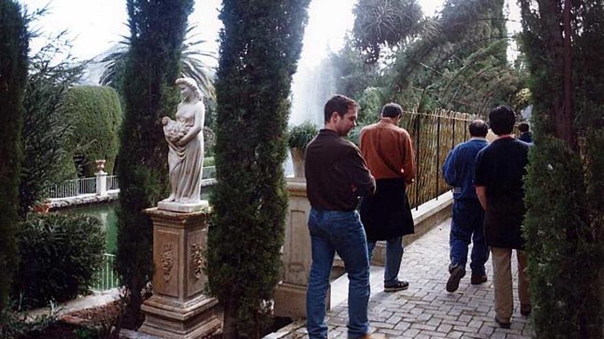 El ente dirigido por Joaquín Ripoll se encargará del Jardín de Santos durante año y medio.