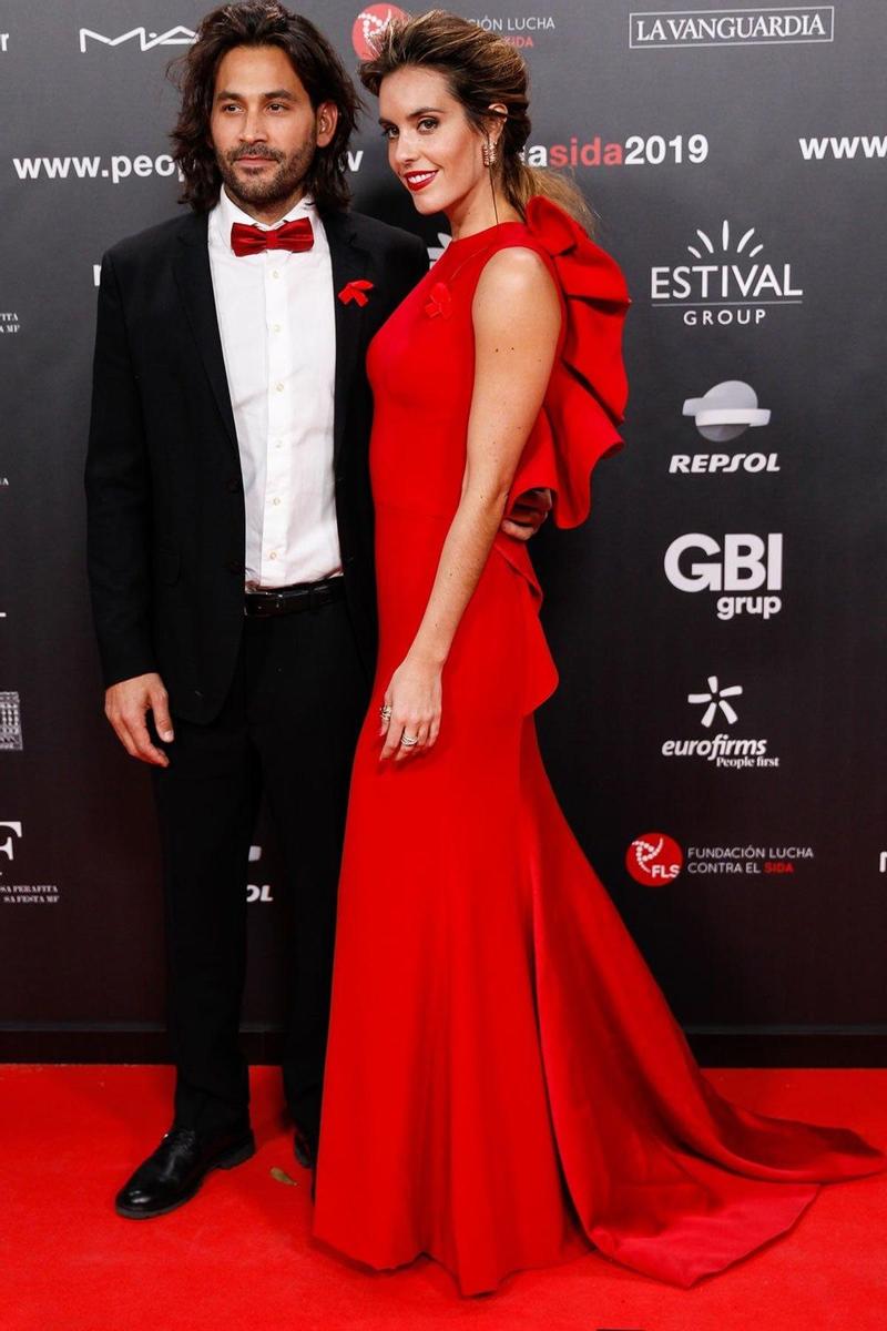 Ona Carbonell de Hannibal Laguna y su pareja, en la Gala People in Red