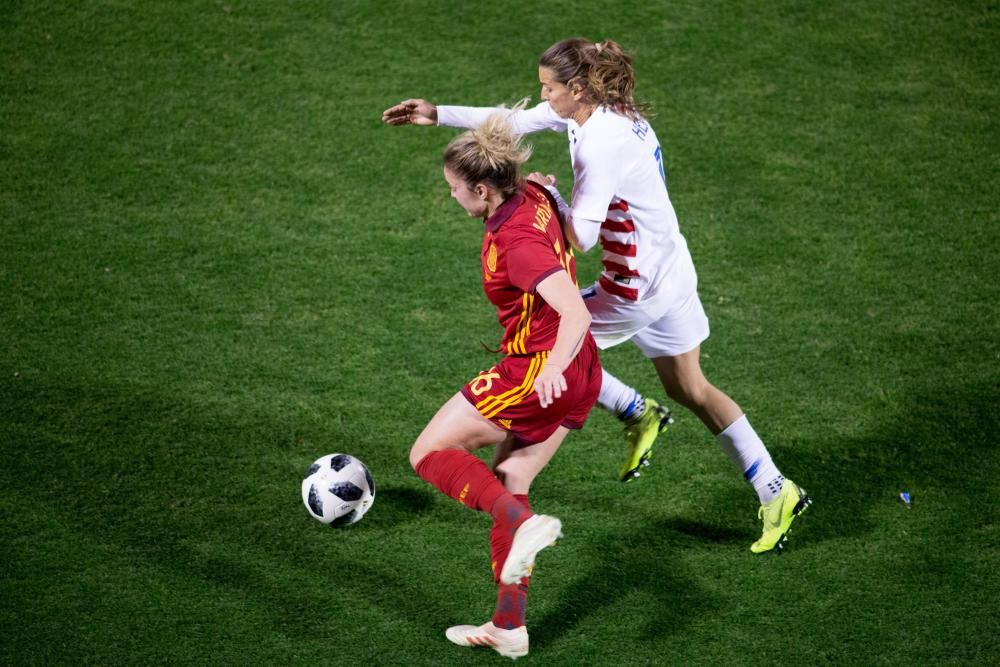 El Rico Pérez registra récord de asistencia a un partido de la selección femenina de fútbol