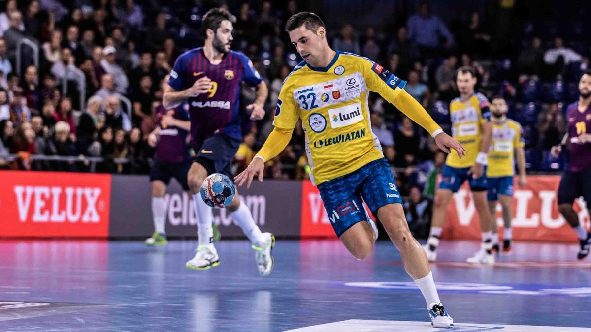 Ángel Fernández, con el Kielce en el Palau