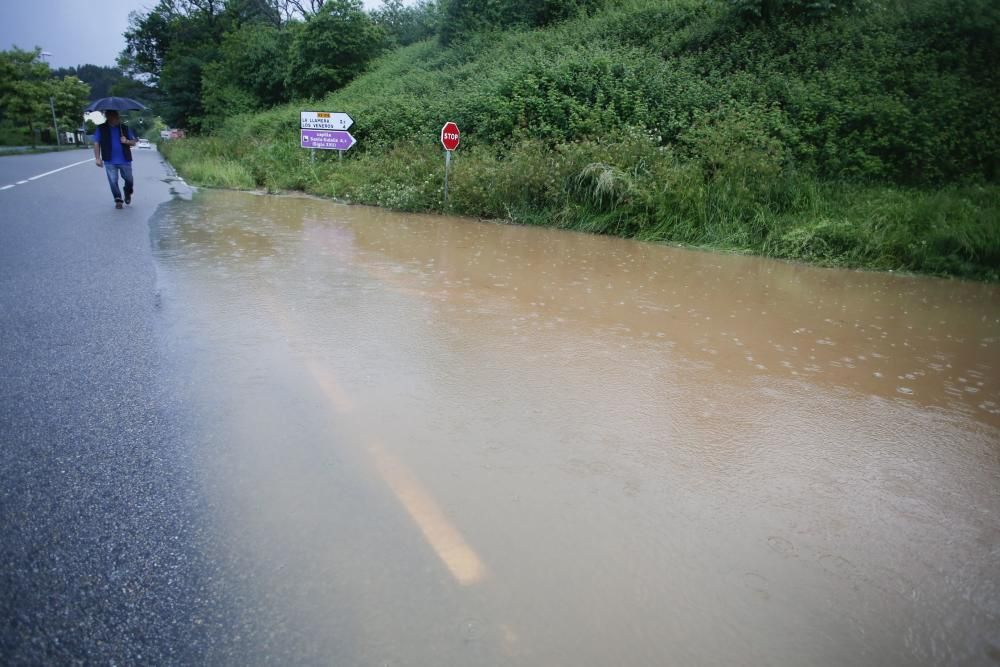 Inundaciones causadas por los chaparrones.