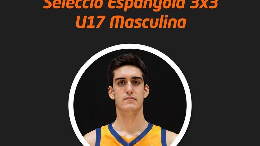 Adrián Salvador, con la selección U17 de 3x3