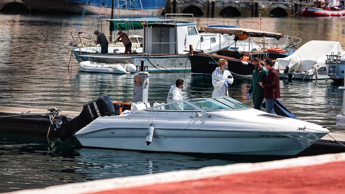 Coche y barco del hombre desaparecido con sus hijas en Tenerife