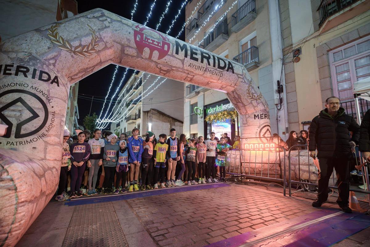 ¿Has ido a la San Silvestre de Mérida? ¡Búscate en las imágenes! ¿Has ido a la San Silvestre de Mérida? ¡Búscate en las imágenes!