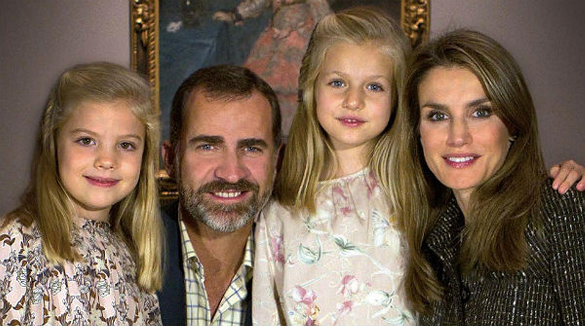 Els prínceps d’Astúries i els Reis feliciten les festes de Nadal.