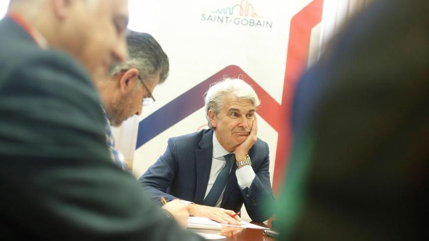 Gianni Scotti durante su última visita a Saint-Gobain Cristalería