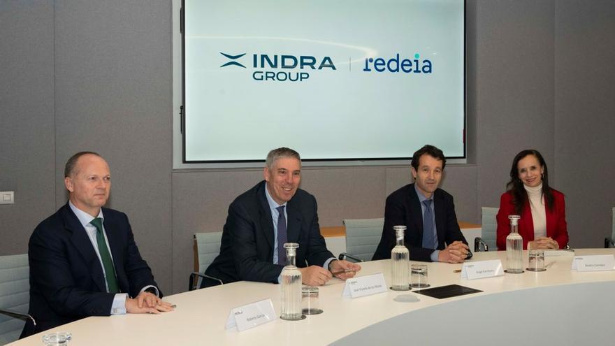 Indra pone en órbita con Hispasat un gigante espacial con el objetivo de 1.000 millones de ingresos