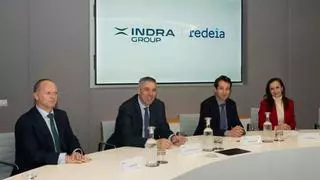 Moncloa activa con Indra-Hispasat su plan para crear ‘campeones nacionales’ tutelados en sectores estratégicos