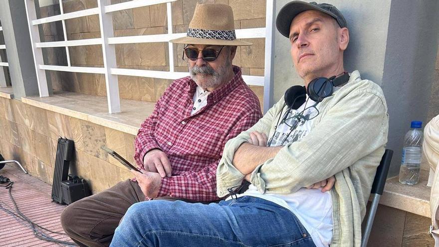 Antonio Resines y David Marqués, 'haciendo amigos' en Ibiza