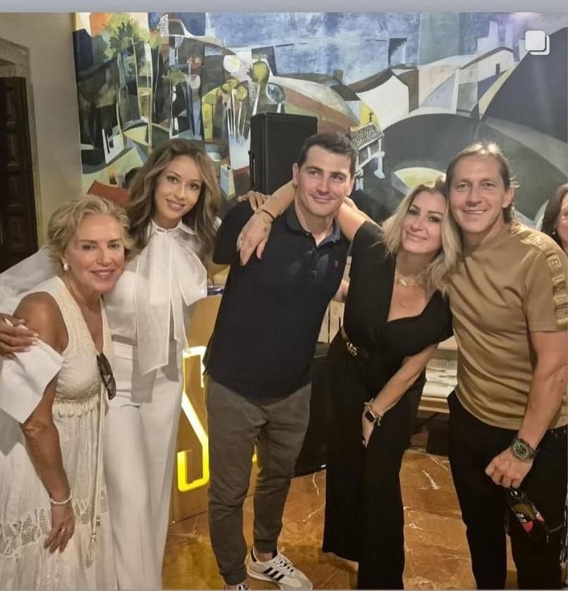 Las bodas de plata de Míchel Salgado y Malula Sanz: dos días de 'famoseo' en Vigo y Baiona