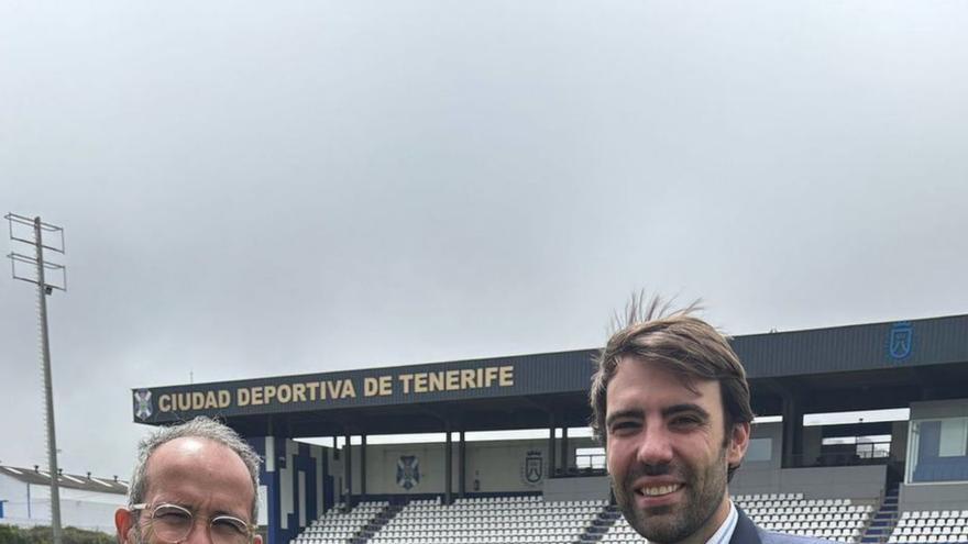 El consejero Porro, junto a Álvaro Cervera. | CDT