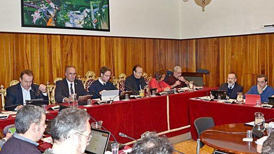 Regidors del govern del PDeCAT durant el darrer ple del 17 de gener.