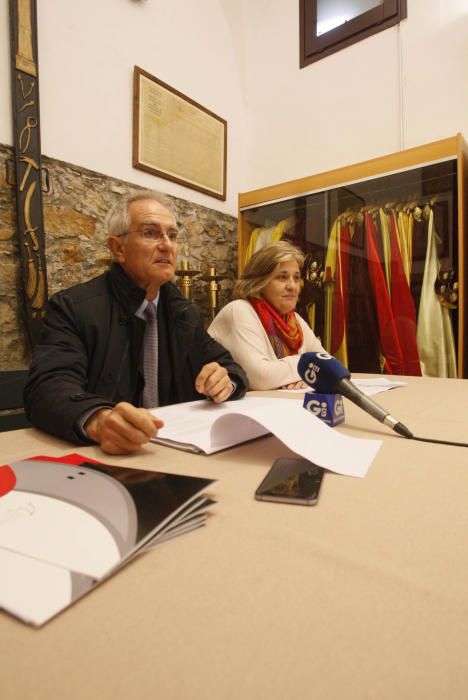 Presentació dels actes del 75é aniversari de les vestes dels Manaies