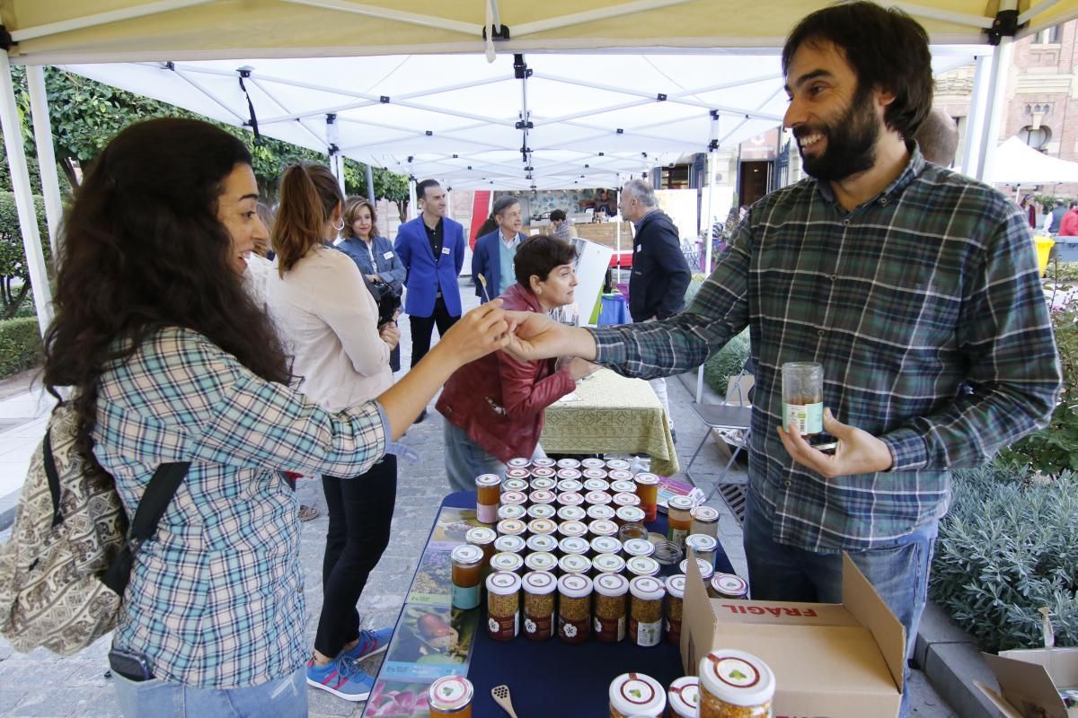 La UCO organiza su Feria de Consumo Sostenible