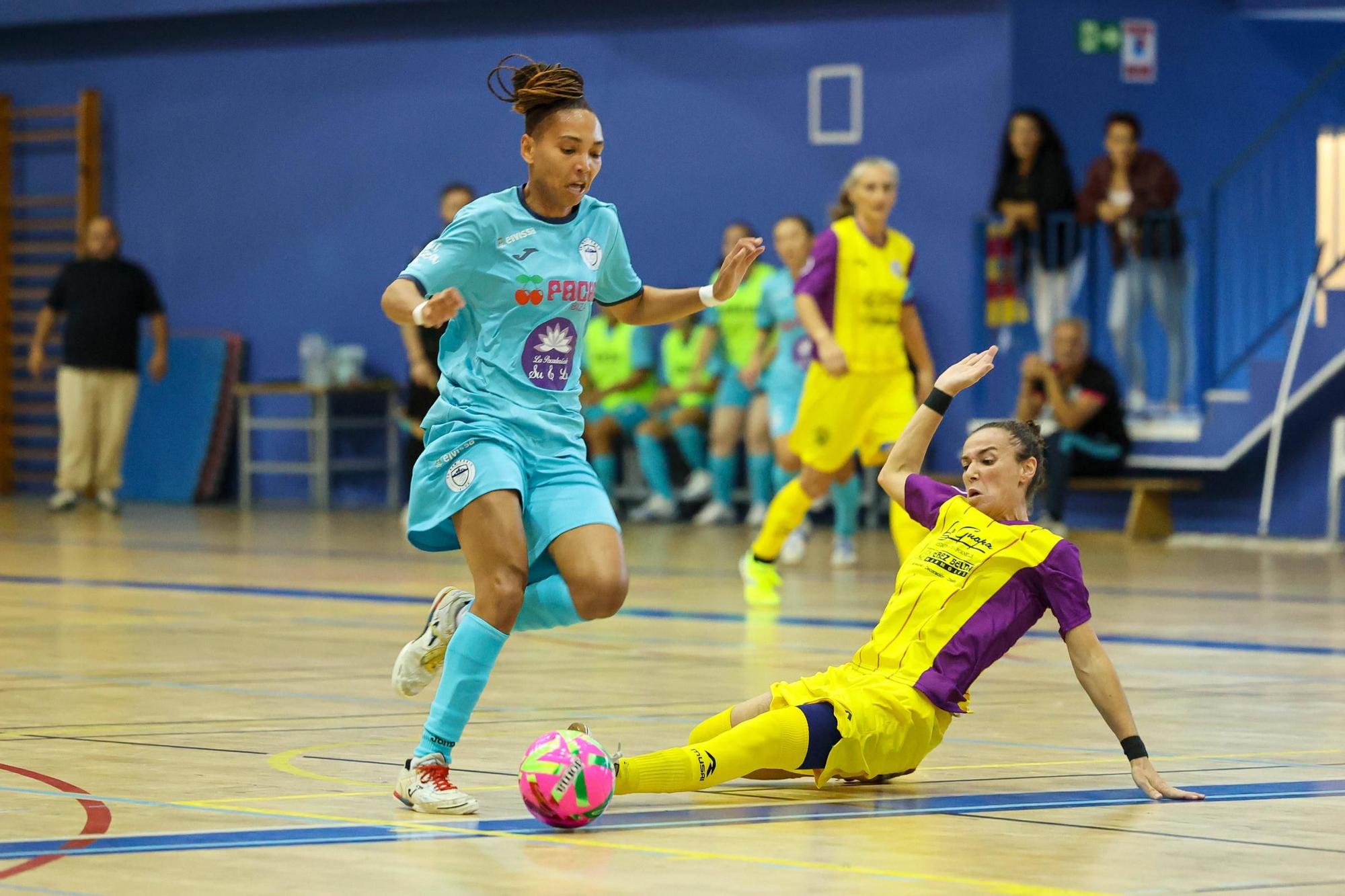 Futsal femenino: las imágenes del triunfo de San Pablo sobre Atlético Mercadal
