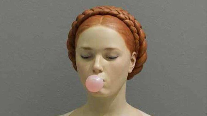 &quot;Dama del chicle&quot;, escultura de Gerard Mas.