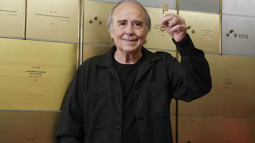 La partitura original de &#039;Mediterráneo&#039; y una máquina de escribir: el legado que Serrat ha enterrado en el Instituto Cervantes