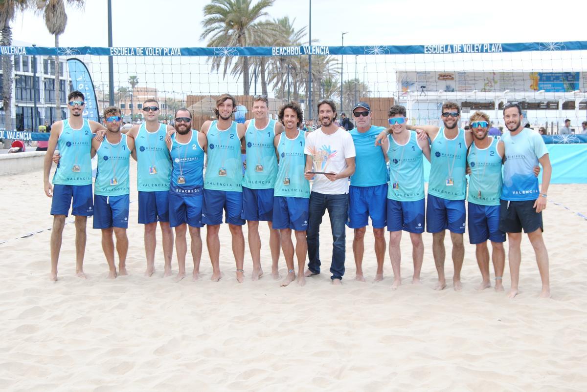 El BeachBol La Malva Valencia conquistó la Liga Nacional de Vóley Playa masculina y consiguió el billete para la CEV Beach Volley European Cup, el torneo continental de clubes en el que participará por primera vez en su historia.