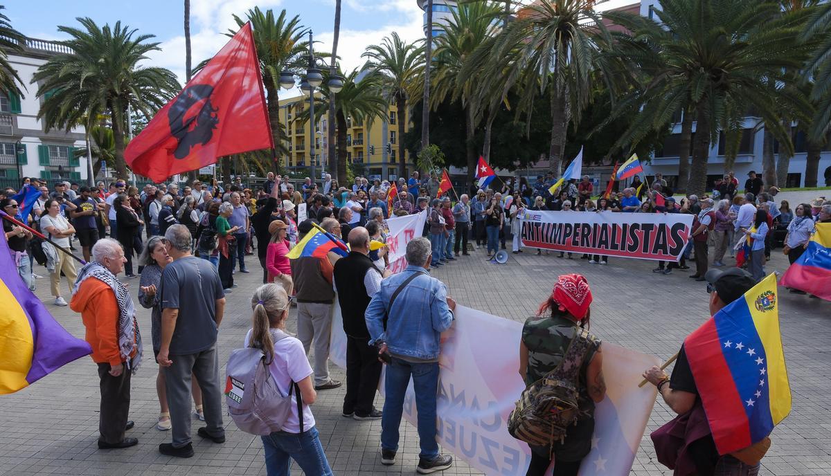 Concentración en apoyo al pueblo venezolano en Gran Canaria