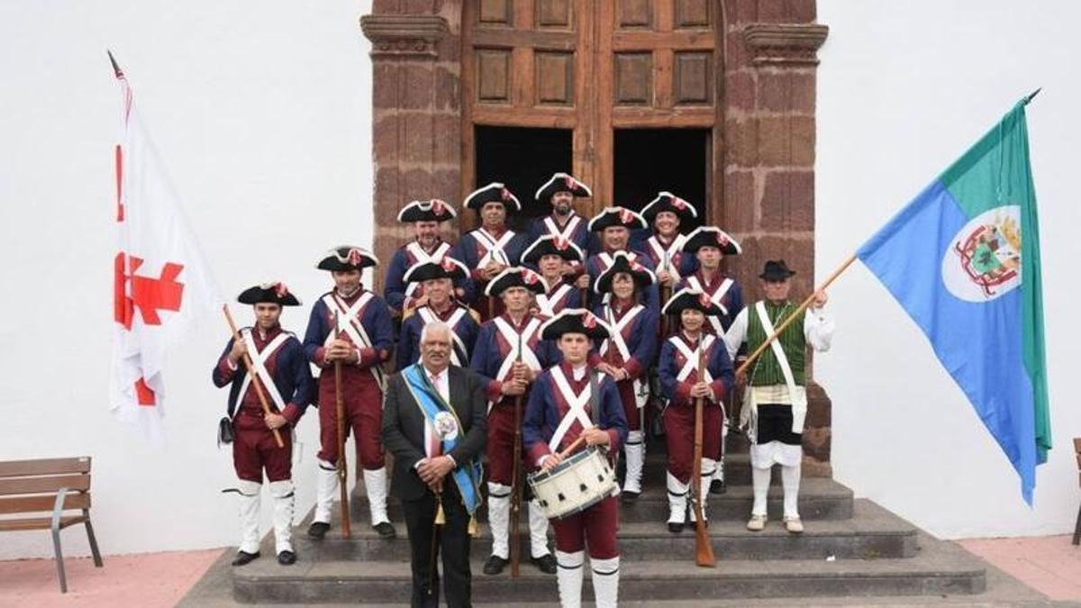 Grupo de milicianos que protagonizan la recreación.