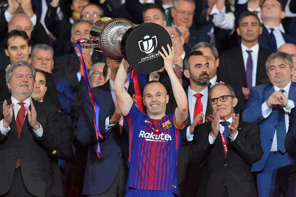 Copa del Rey: Los hijos de los jugadores del Barça, protagonistas de la celebración