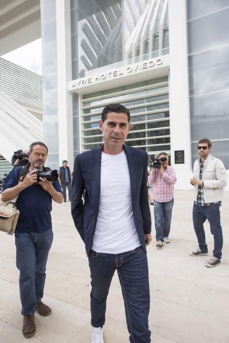 Fernando Hierro ya está en Oviedo