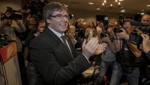 zentauroepp41084451 ousted catalan president carles puigdemont attends a present171205110553