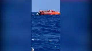 Rescatan a los pasajeros de un ferry naufragado en Chipre