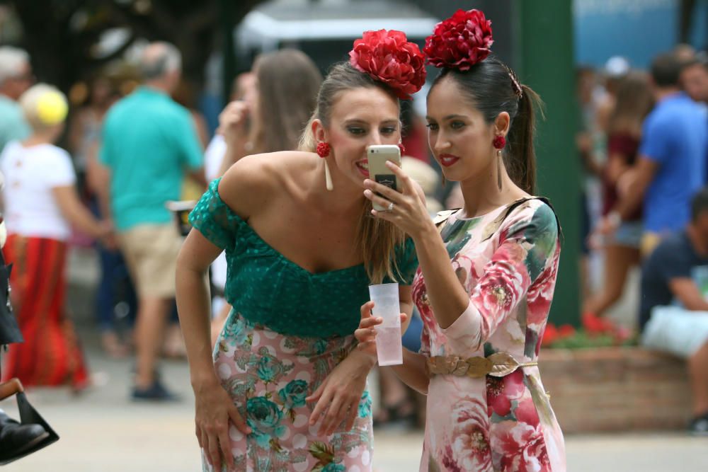 Ambiente en el Real de la Feria de Málaga del martes 16 de agosto.