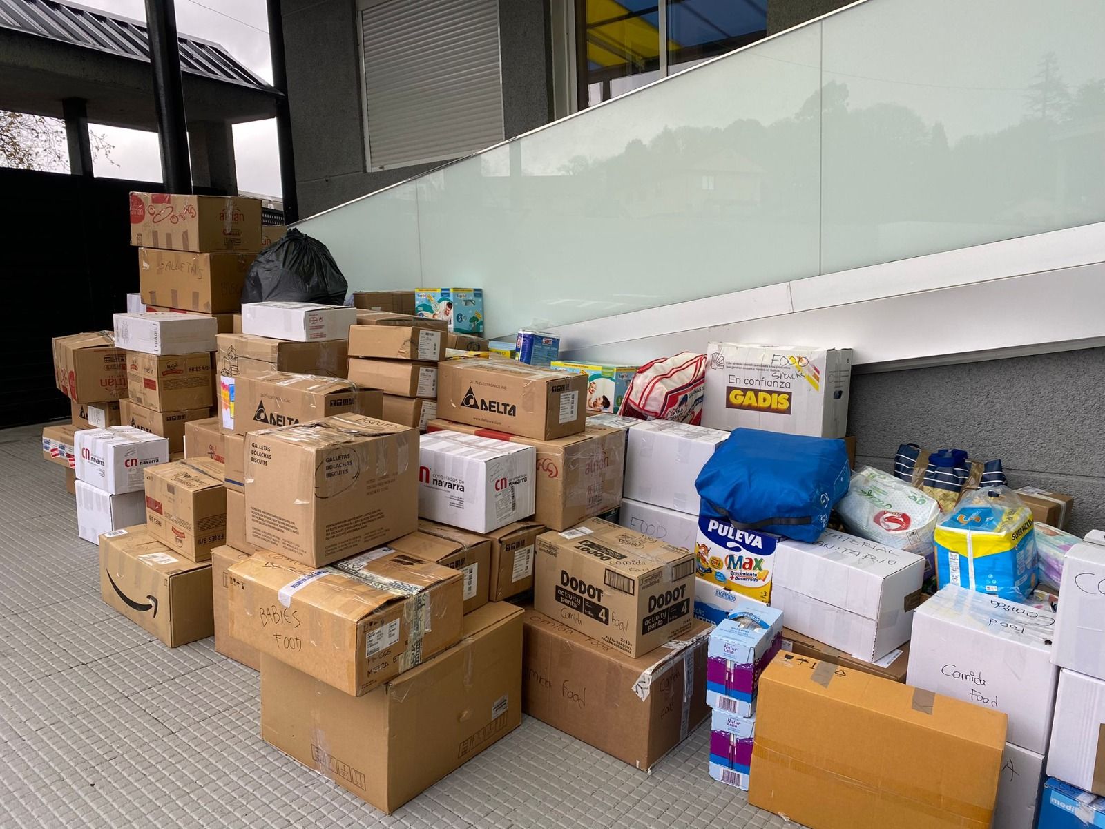 Campaña solidaria no Colexio Lar