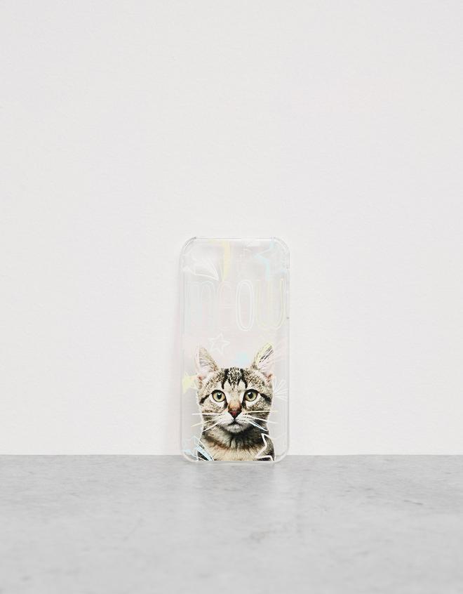 Funda de gatito de Bershka
