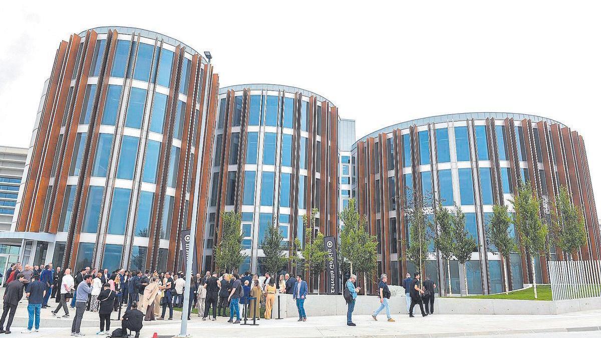 Nueva fábrica de cerveza de Hijos de Rivera en el polígono de Morás.