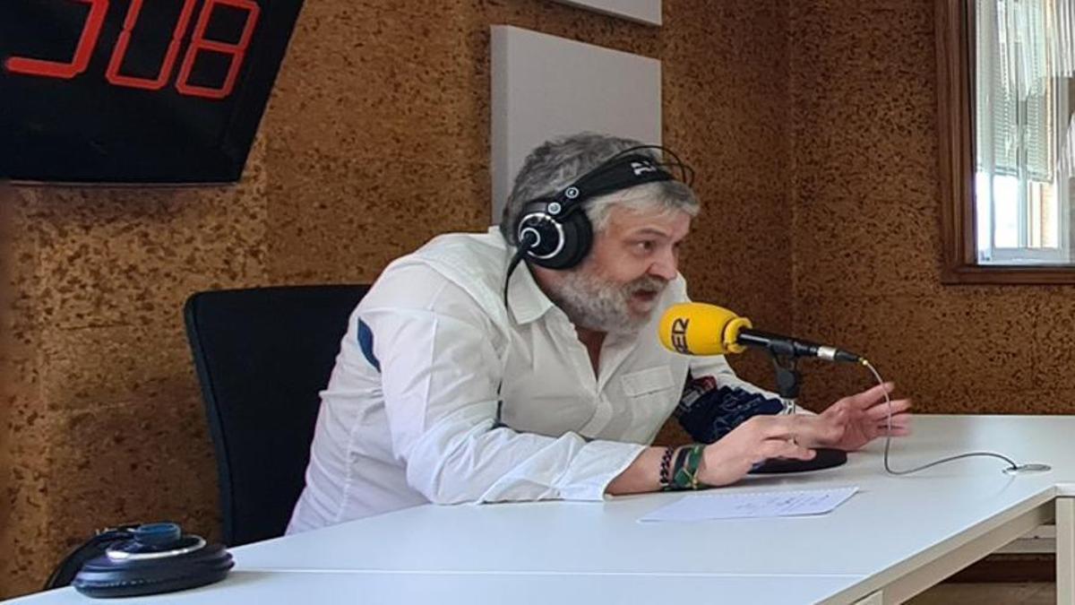 Pepe Seijo, en la emisora de Radio Lugo