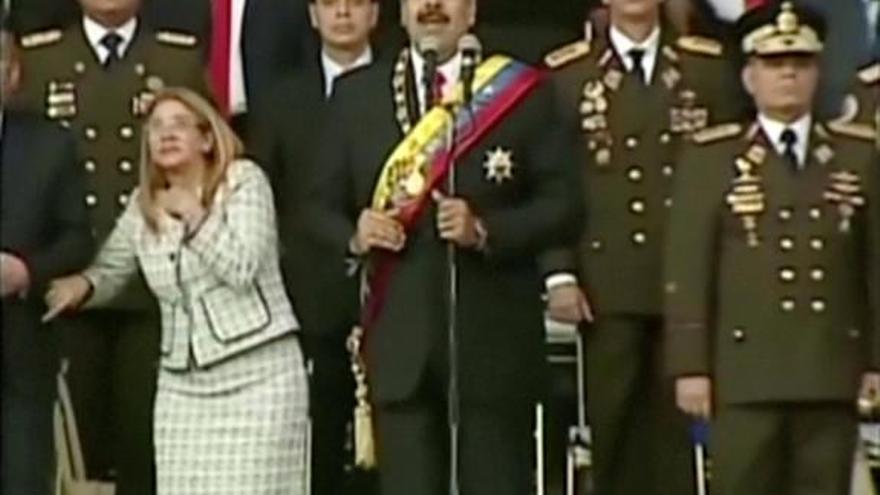 Maduro sale ileso de un atentado con un dron