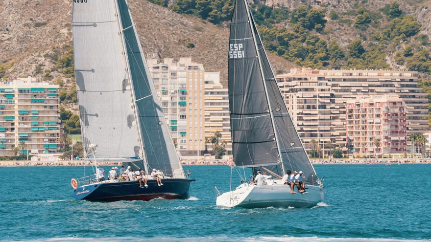 El Orballo Uno se adjudica la regata de agosto en Cullera