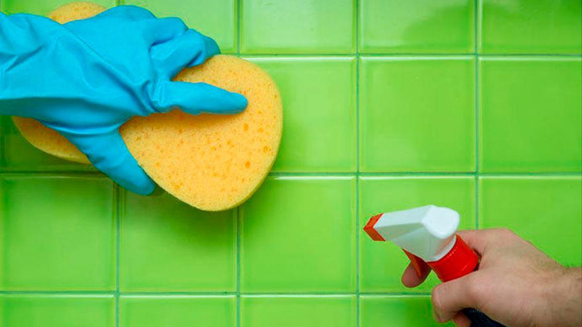 El error que se comete al usar vinagre de limpieza al limpiar en casa