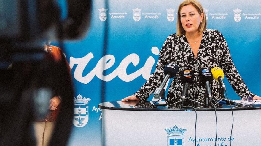 La alcaldesa de Arrecife, Astrid Pérez.