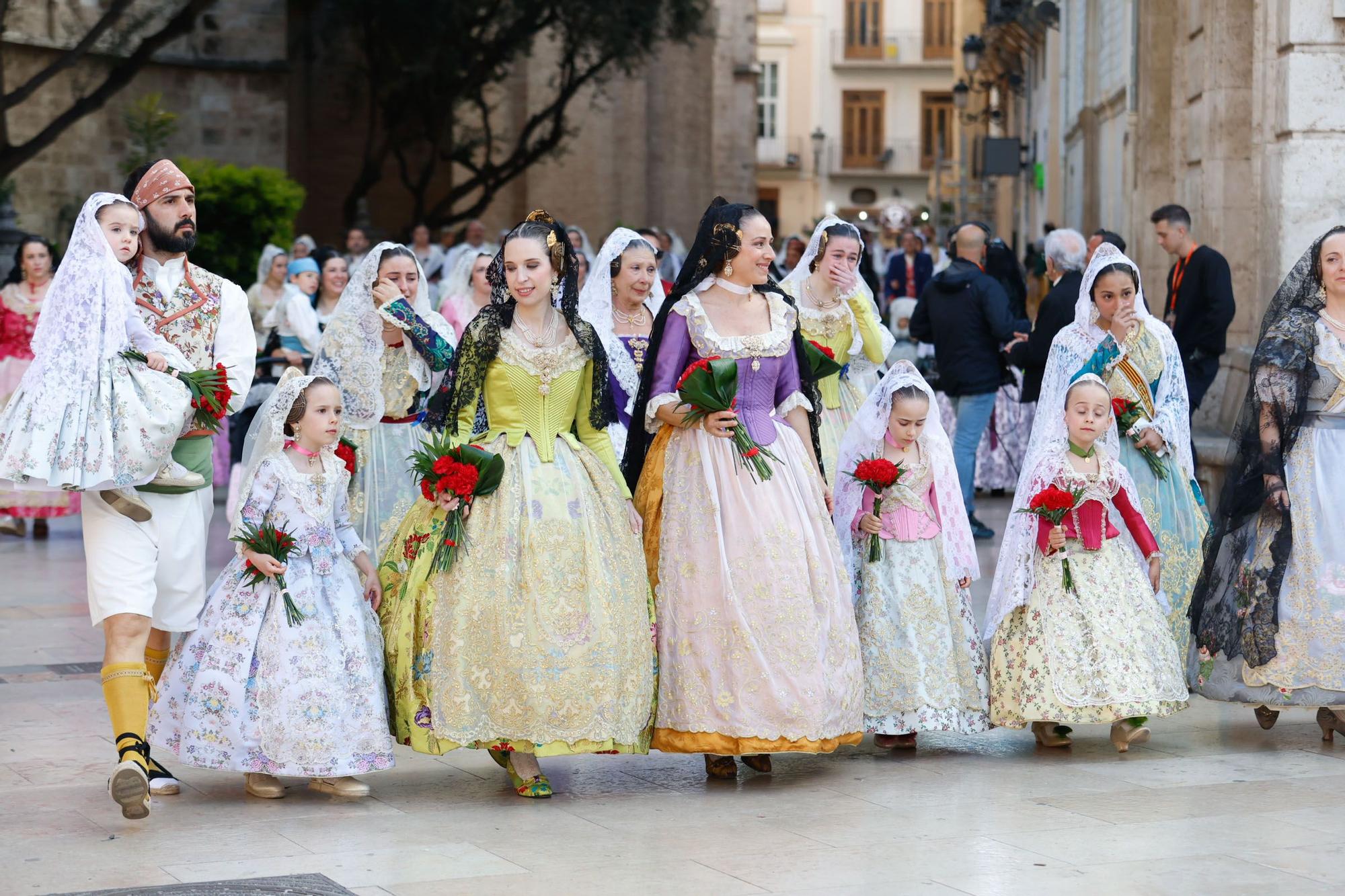 Búscate en el primer día de la Ofrenda en la calle San Vicente entre las 17:00 y las 18:00