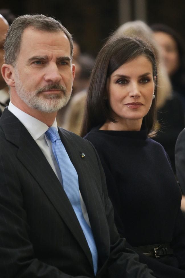 Los reyes de España, Felipe VI y Letizia, en los premios nacionales de la Investigación.