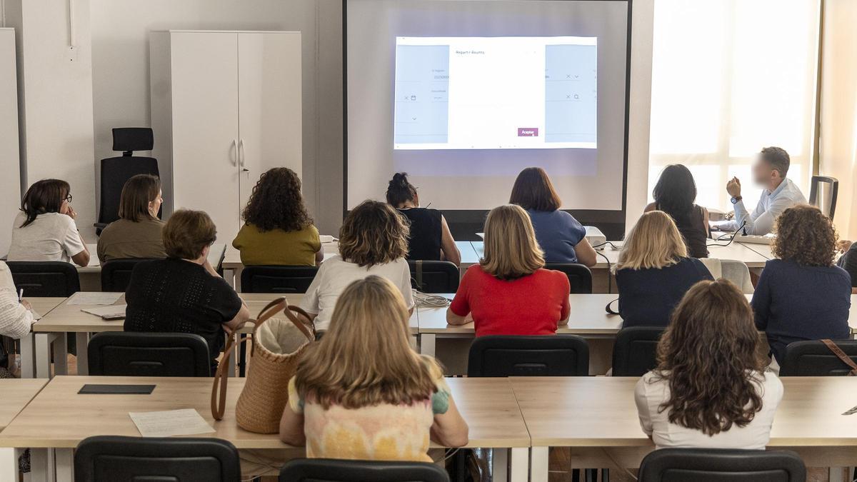 Imagen de uno de los cursos de formación que se han impartido en la última semana en los juzgados de Alicante.