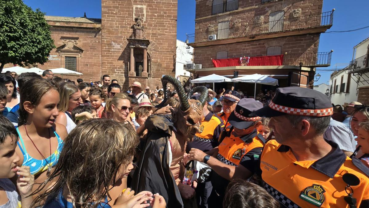 La suelta de la Diablilla de Montoro, en imágenes