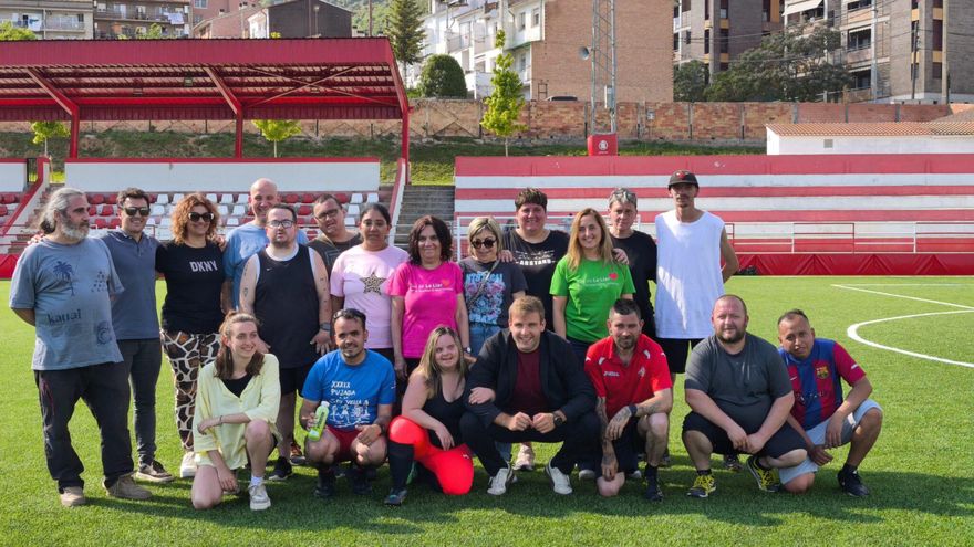 El Berguedà promou l’esport per a tothom amb un equip de futbol inclusiu