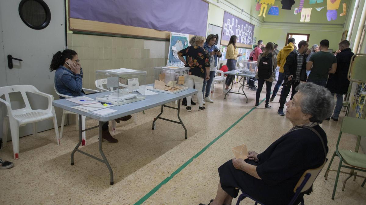 Un colegio electoral de Sueca durante las votaciones del pasado domingo