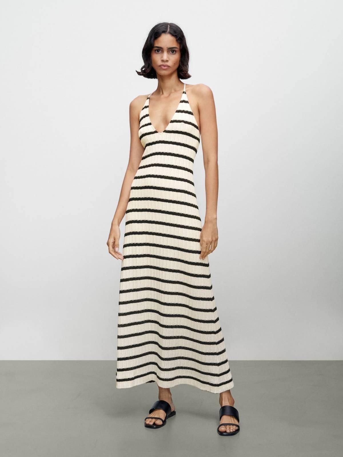 Vestido de rayas marineras de Massimo Dutti