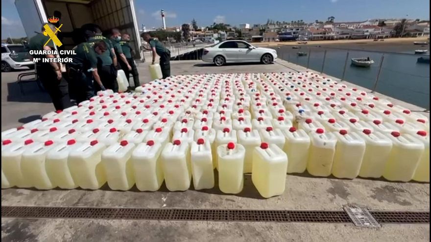 Intervenido en Huelva un velero con 7.300 litros de combustible para suministro al narcotráfico