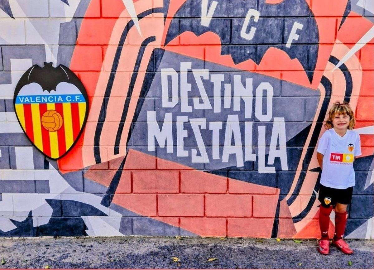 Asier Vidal, del Ciutat de Xàtiva CFB, tras fichar por el Valencia CF.