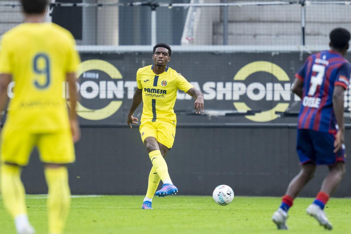 ¿Cuánto tiempo estará de baja Logan Costa en el Villarreal?